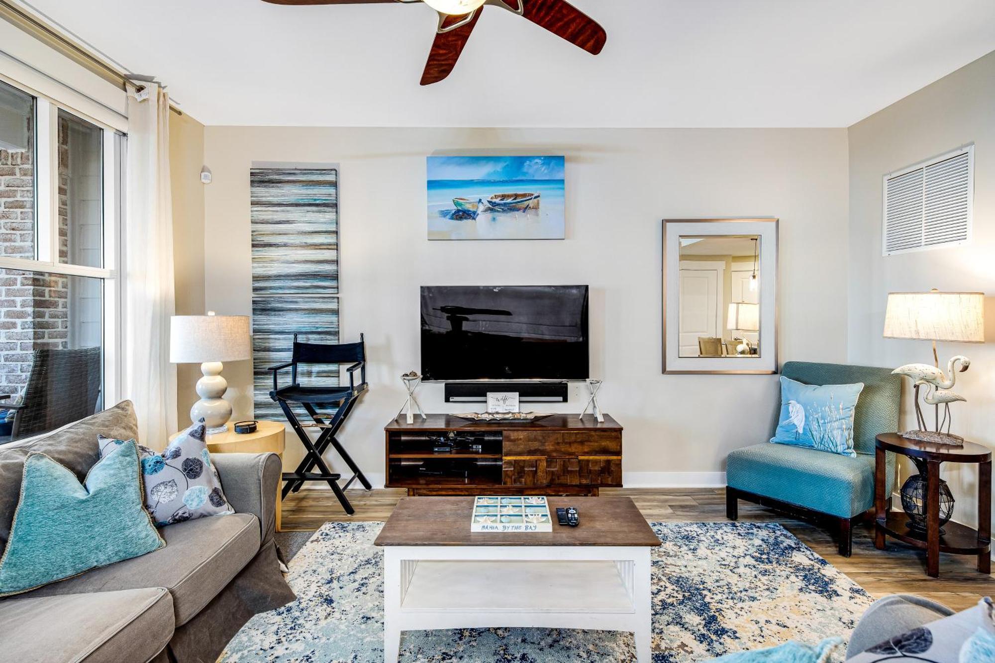 Bahia Condos Destin Room photo